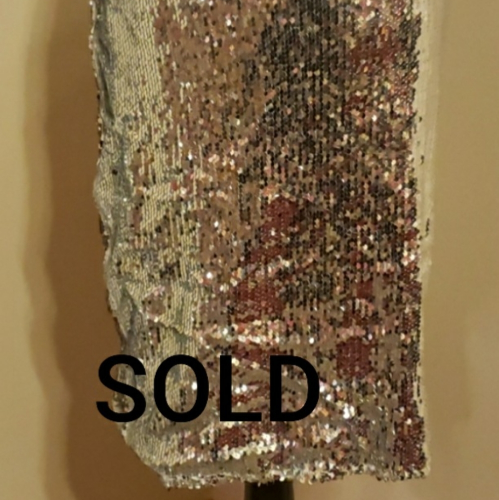 Shimmering silver sequin skirt